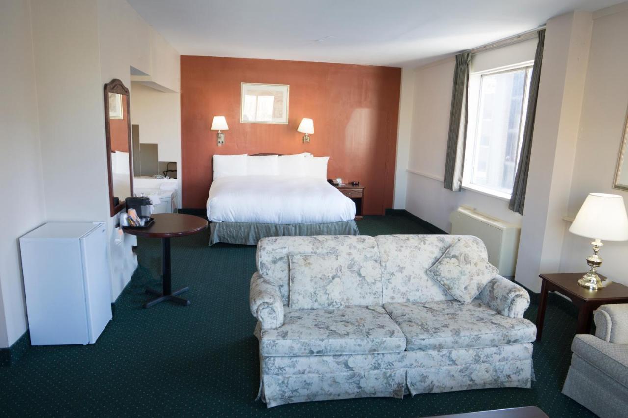 The Marlborough Hotel Winnipeg Extérieur photo